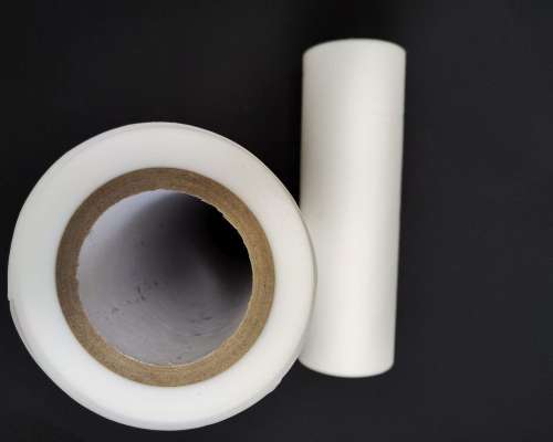 EVA塑料薄膜主要產(chǎn)品包括許多領(lǐng)域: